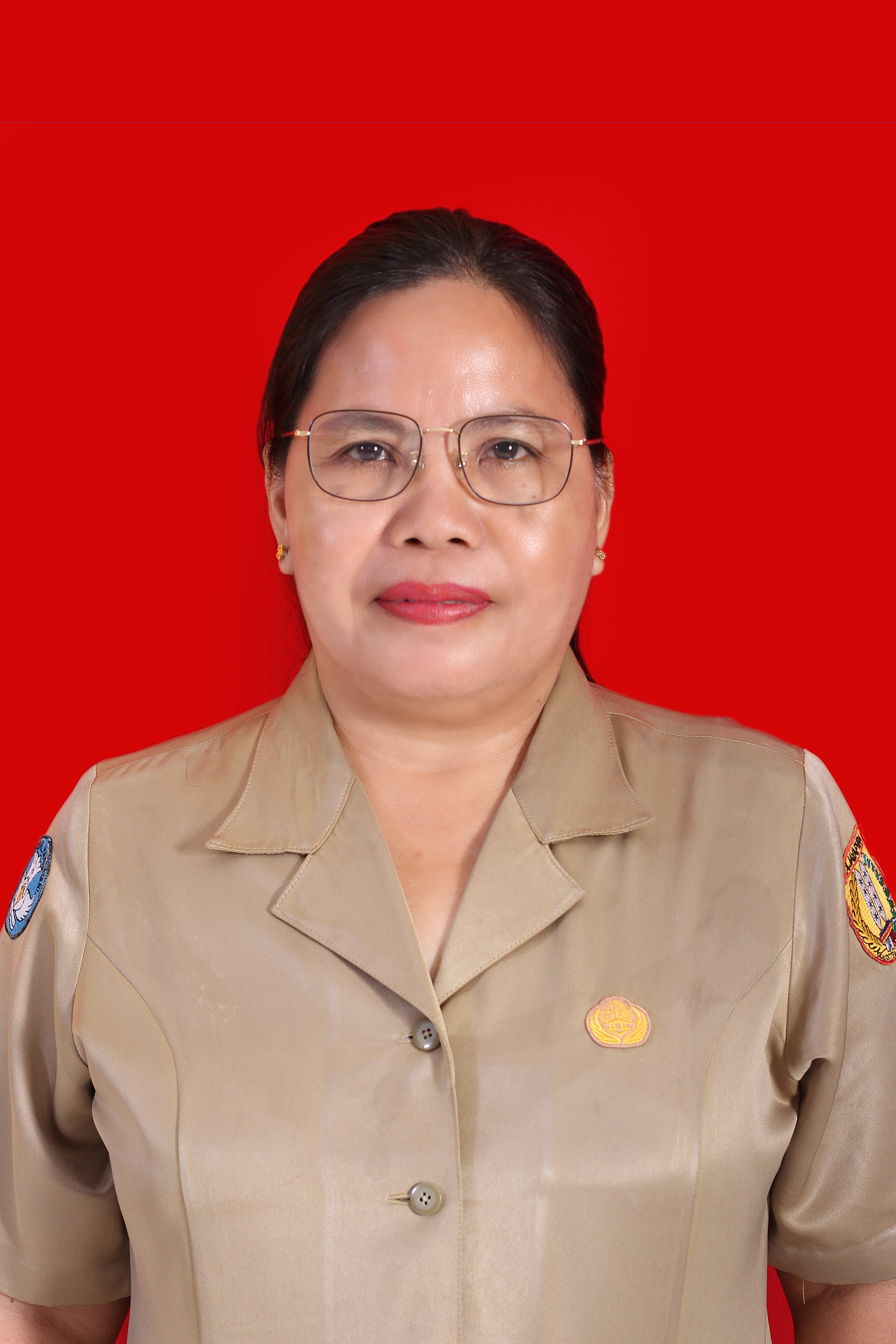 Ester Timang, S.Pd